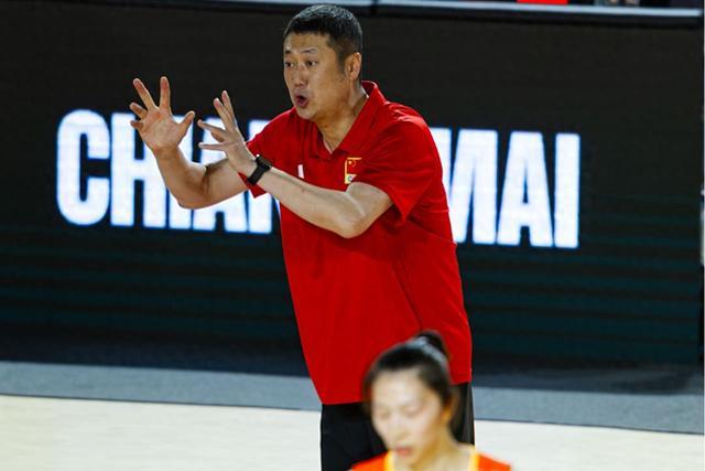 女排教练组问题大！好苗子无伯乐被荒废，3人“首次”上岗缺经验