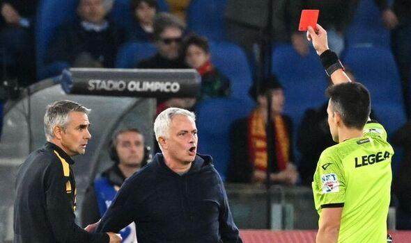 1668359132937023926.jpg Jose-Mourinho-news-Roma-1696016.jpg