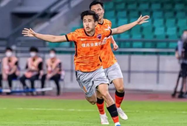 开云体育-【中超】戴伟浚传射 深圳队2比1沧州雄狮止4轮不胜